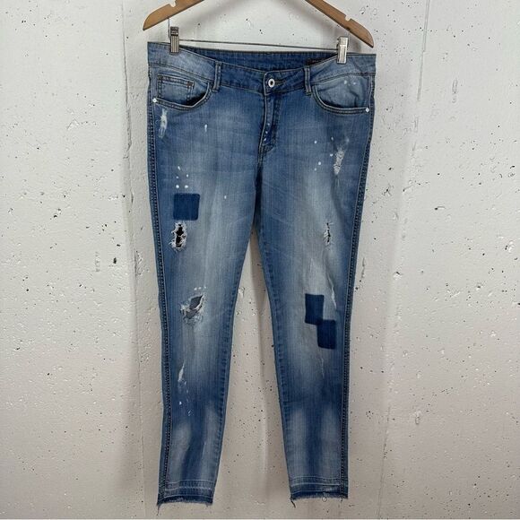 MNG Mango Women’s size 12 Arizona Super Slim Distressed Jeans - Picture 2 of 13